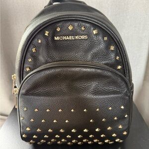 Michael Kors Women's Abbey Medium Studded Leather Backpack Black 35T8GAYB2L